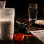 Whey protéine c’est quoi : concentré, isolat, hydrolysat en shaker